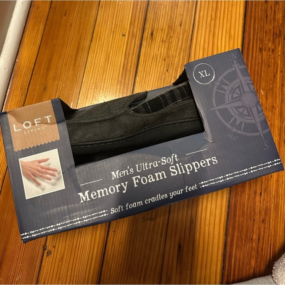 NWT Men’s Loft Living Slippers - XL / 11/12